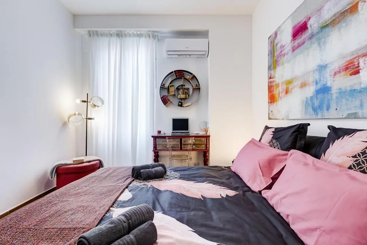 Lovely Two-Room Apartment In The Center Of Rome 0*,  Italy