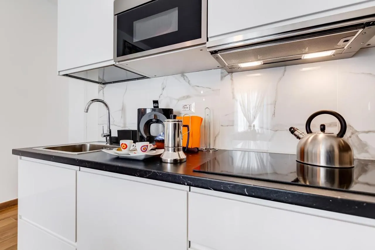 Lovely Two-Room Apartment In The Center Of Rome