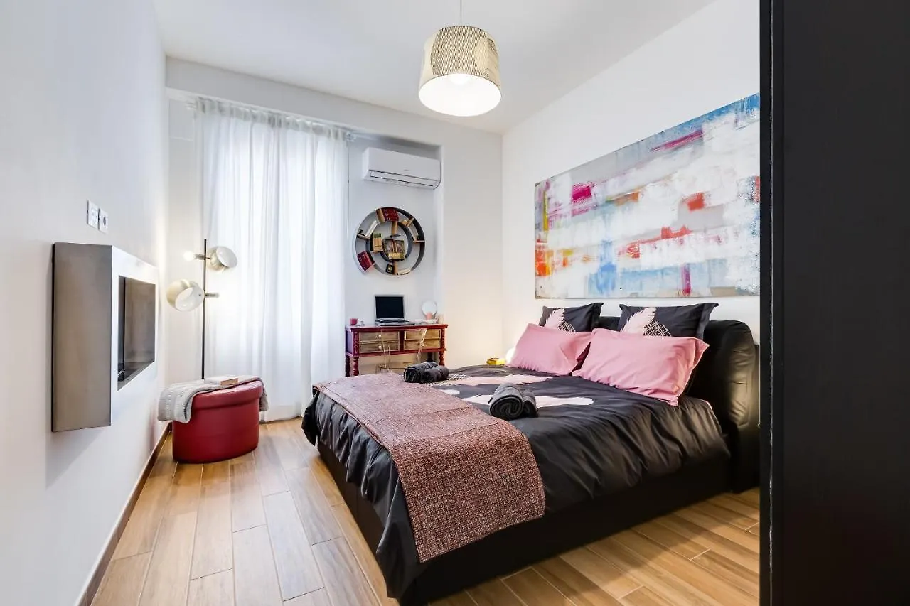 Lovely Two-Room Apartment In The Center Of Rome