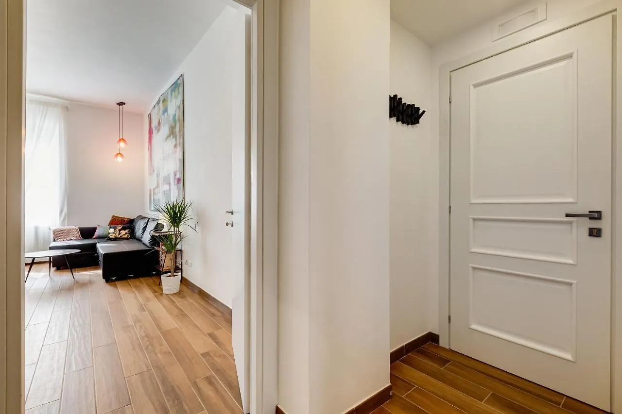 Lovely Two-Room Apartment In The Center Of Rome Italy